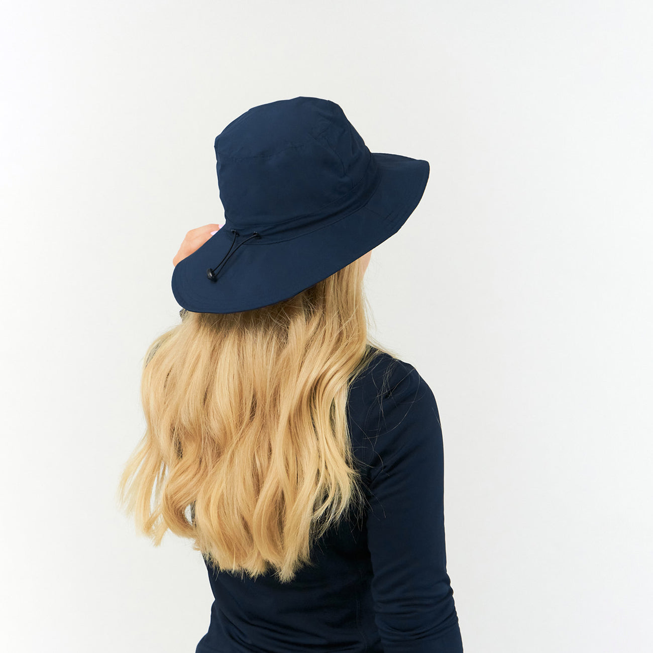 Surprizeshop Ladies Waterproof Golf Hat with Extended Brim in Navy Blue