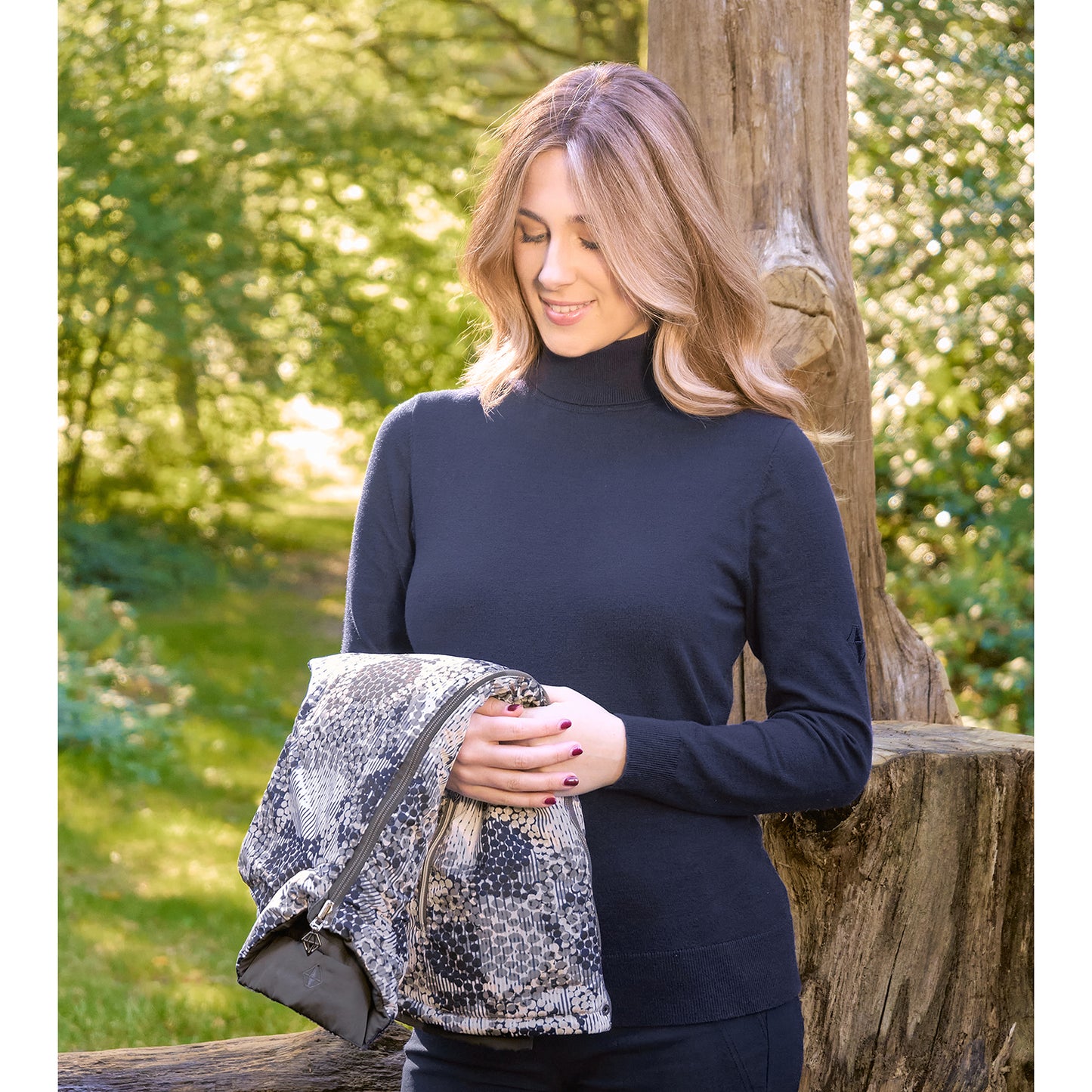 Pure Golf Ladies Super Soft Fur Lined Roll Neck