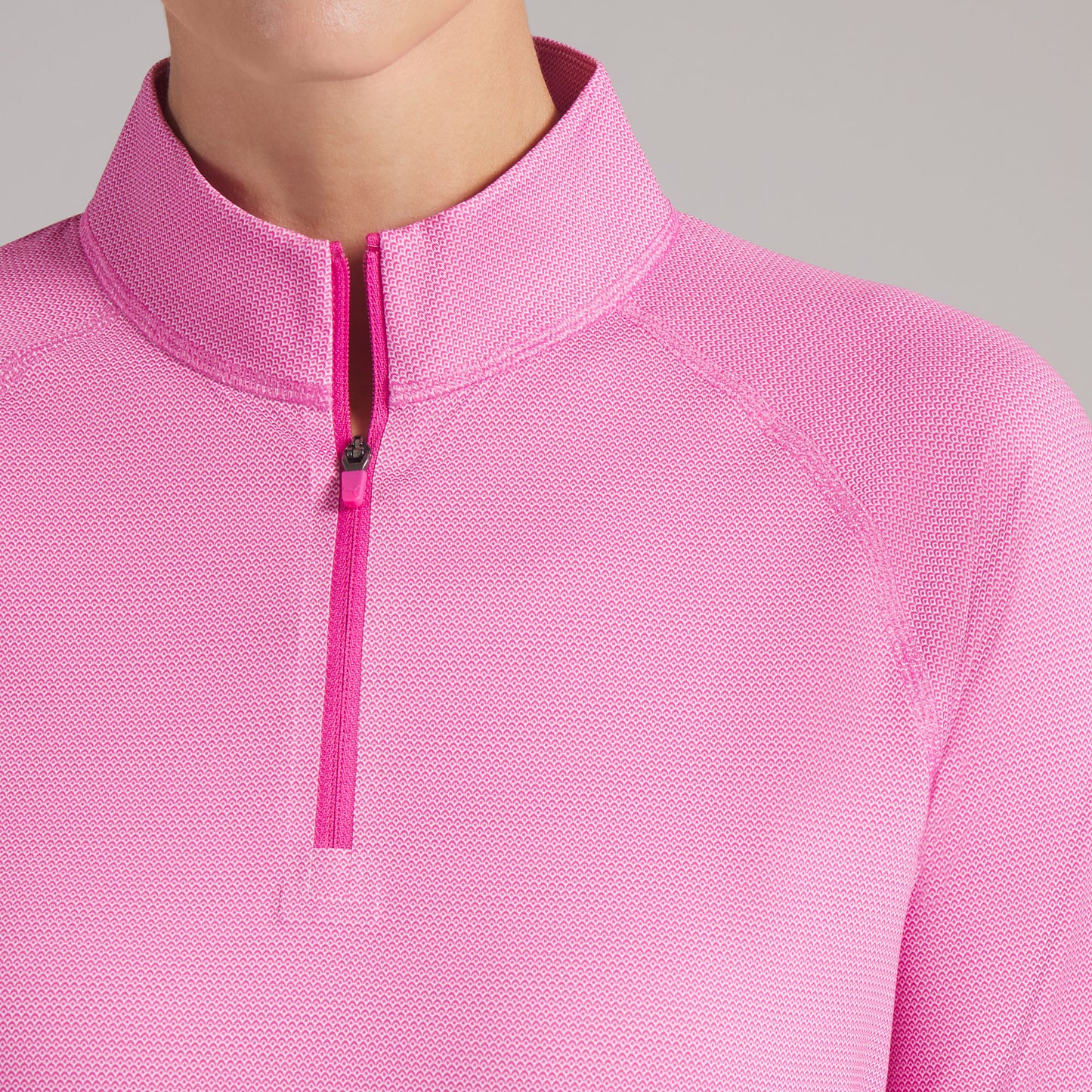 Puma Golf Zip Neck Top for Lightweight Comfort and Effortless Movement