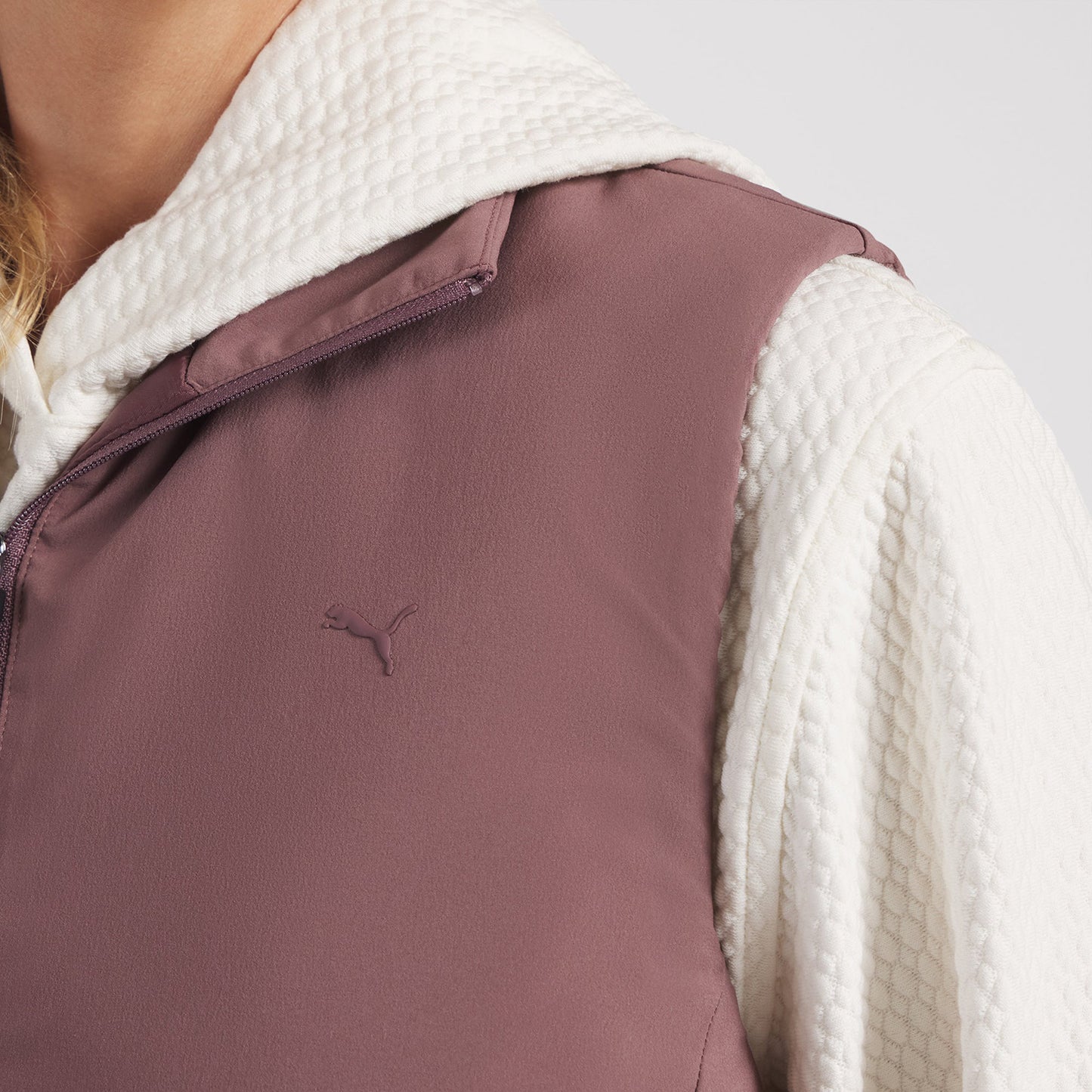 Puma Golf Ladies Gilet with Lightweight Insulation for Maximum Warmth & Everyday Comfort