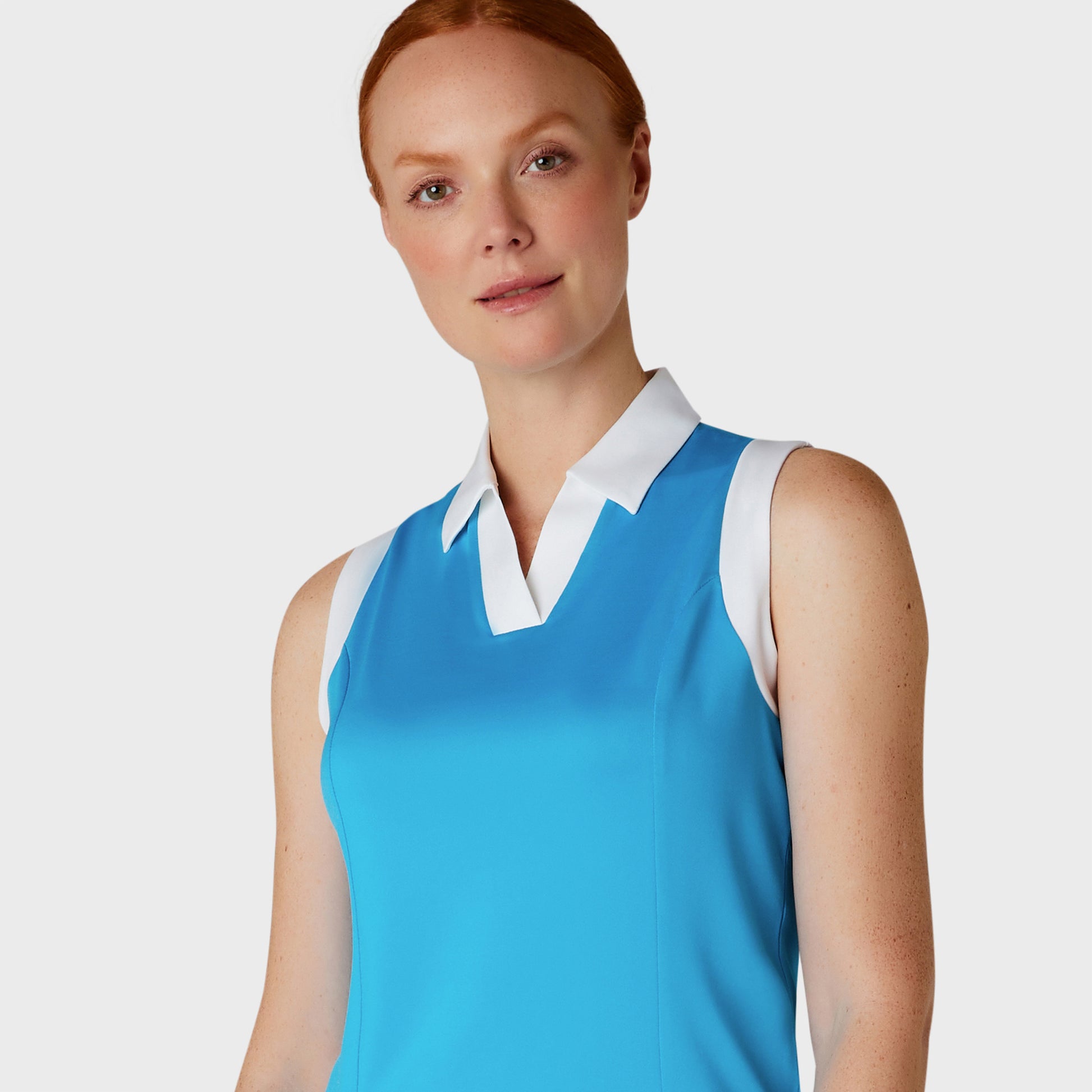 Callaway Golf Ladies Sleeveless Colour Block Polo Shirt in Vivid Blue