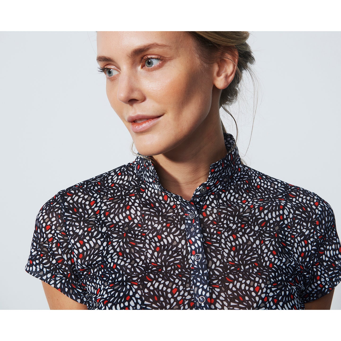 Daily Sports Ladies Print Mesh Cap Sleeve Golf Polo Shirt - Medium Only Left