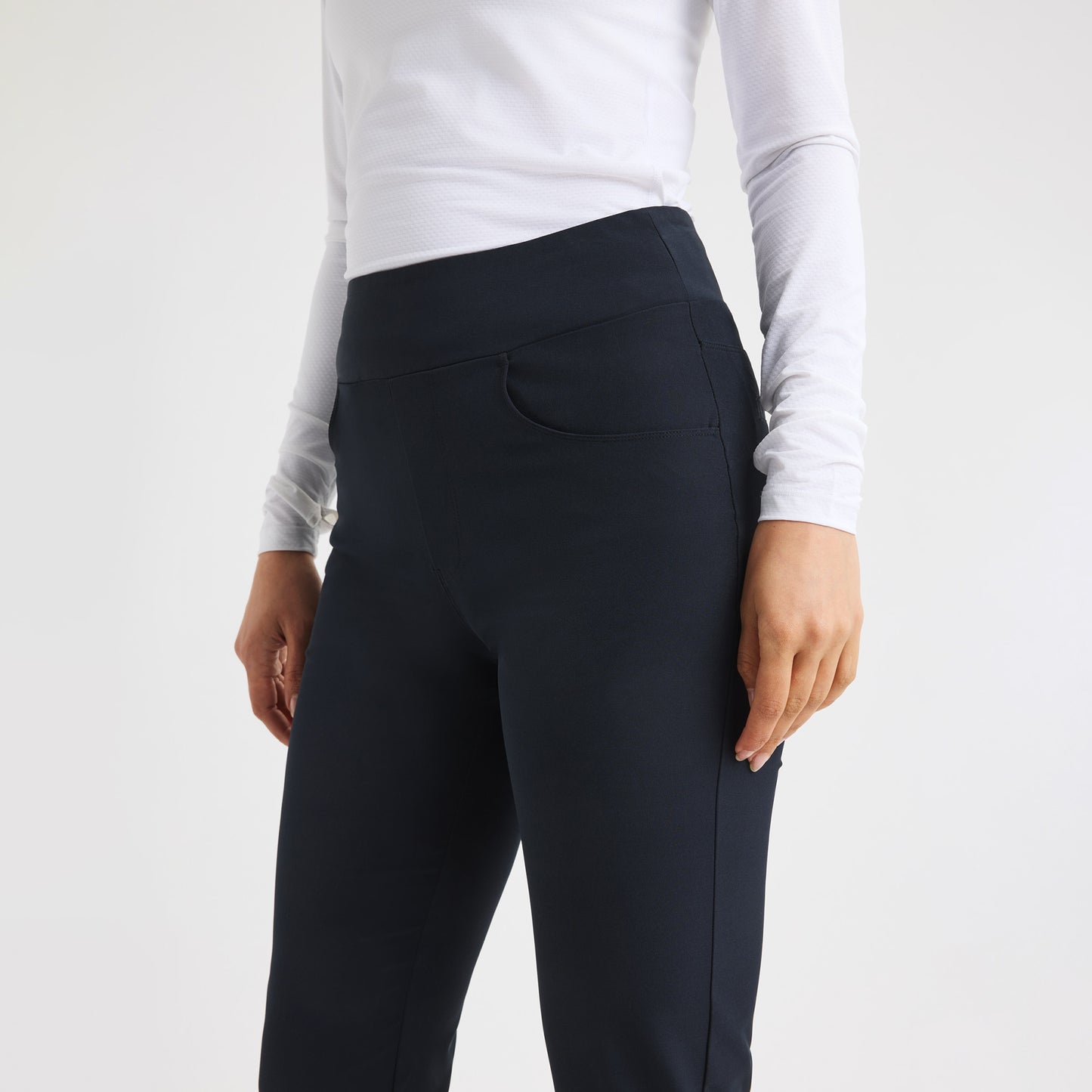 Rohnisch Ladies Navy Twill Pull-On Jogger-Style Trousers for a Modern, Athletic Look