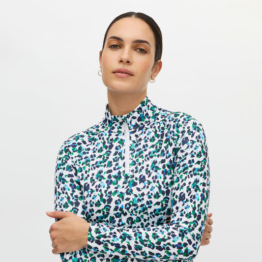 Röhnisch Ladies Elegant Zip Neck Stretch Top for Effortless Movement with Every Swing