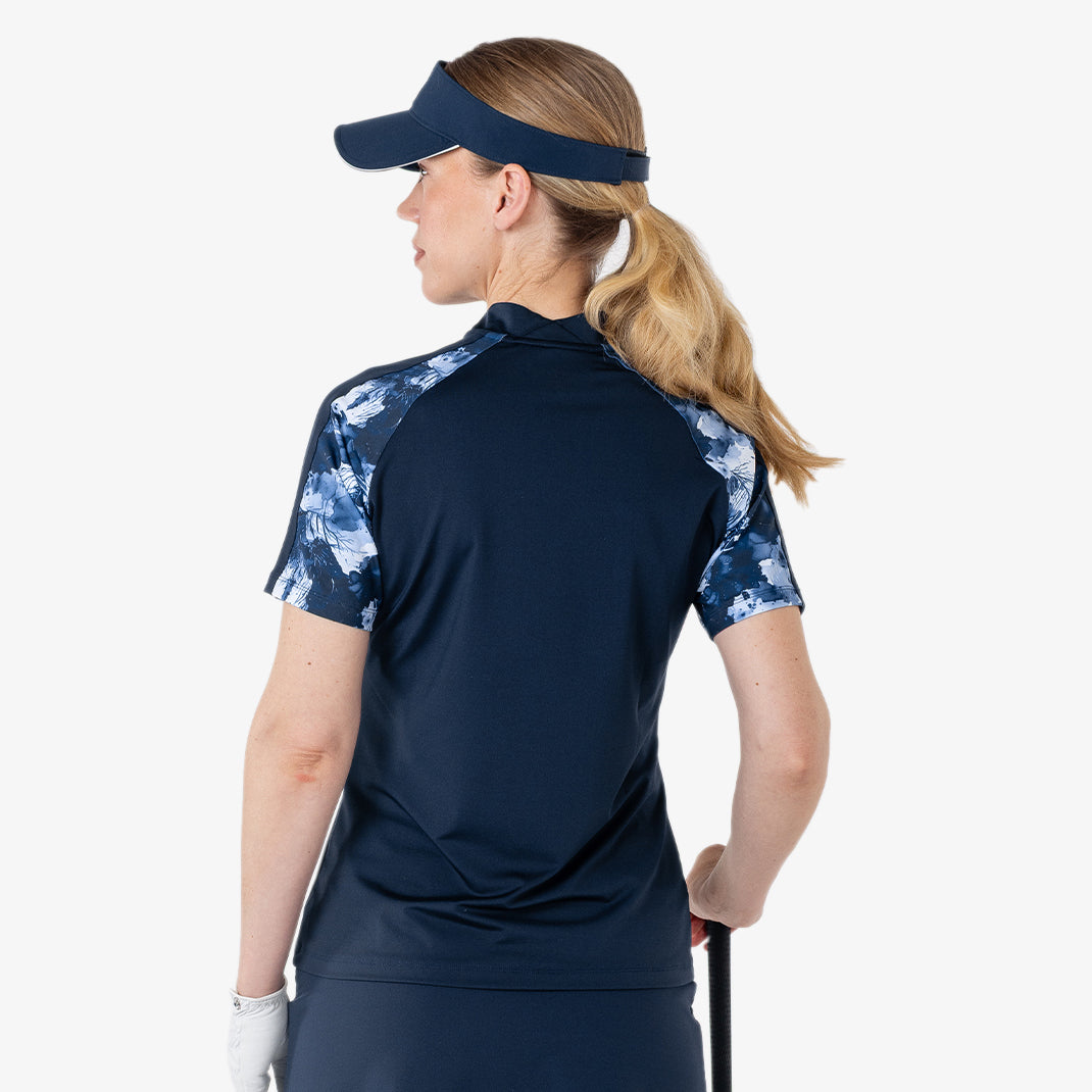 Galvin Green Ladies Zip-Neck Golf Polo with Contemporary Contrast Sleeve Design
