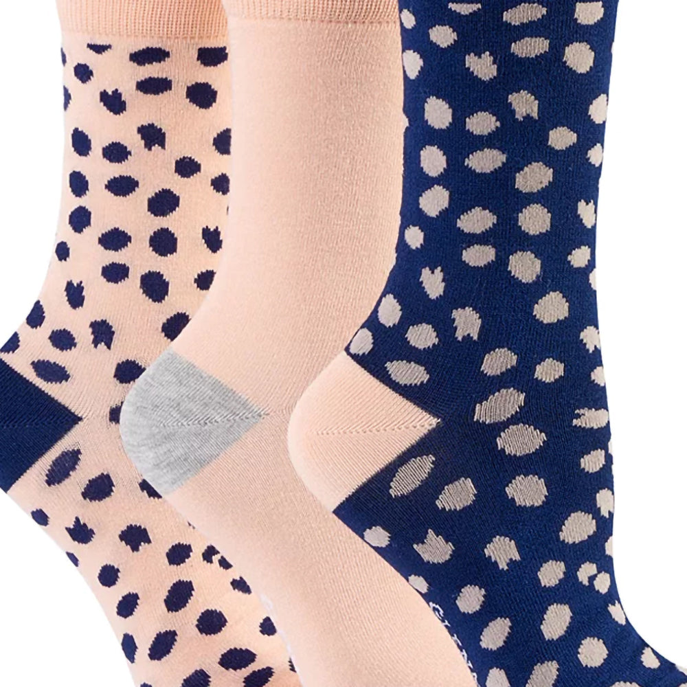 Glenmuir Ladies 3-Pair Pack of Bamboo Socks in Christmas Inspired Gift Box