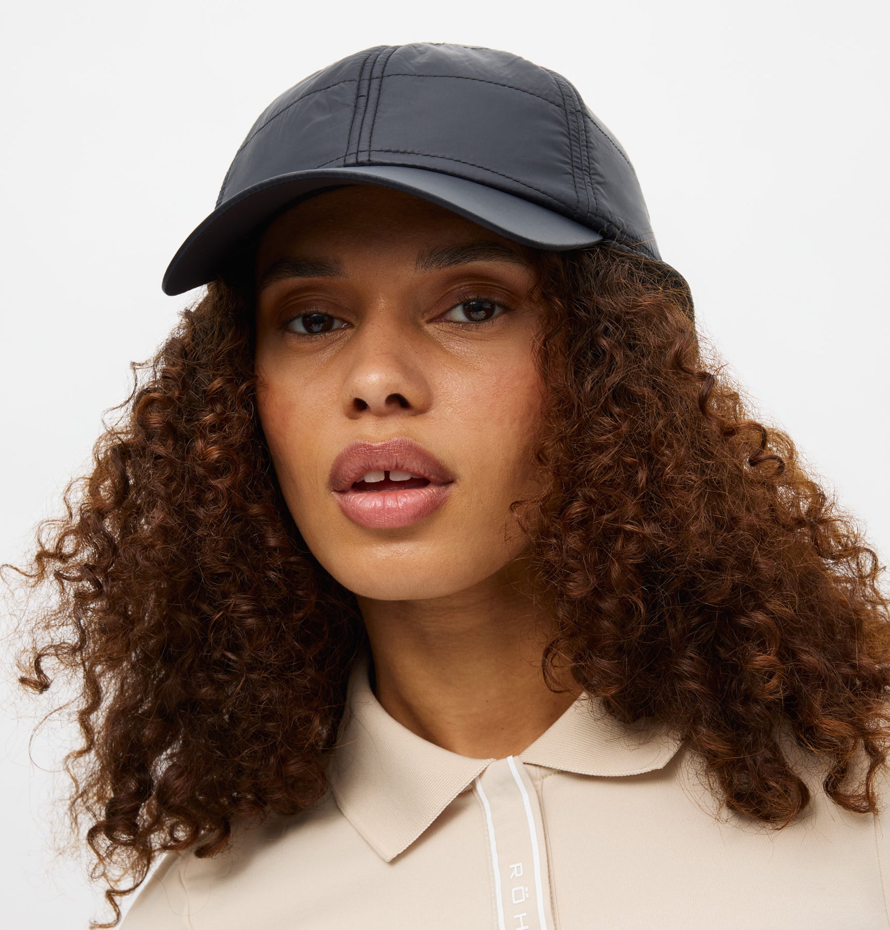 Rohnisch Ladies Black Cap with Fleece Inner for Cosy Warmth, Stylishly Quilted