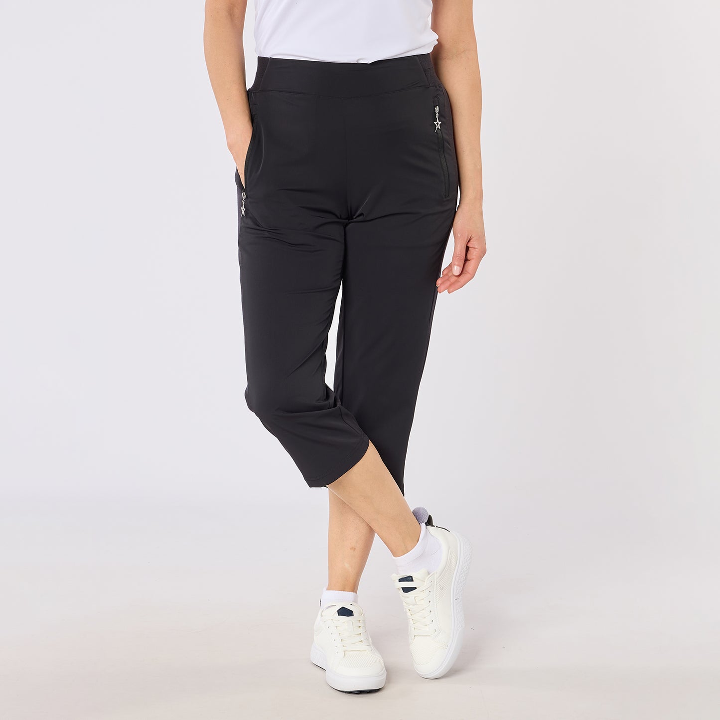 Swing Out Sister Ladies Black Pull-On Capris - Stretch Woven Comfort for Effortless Movement