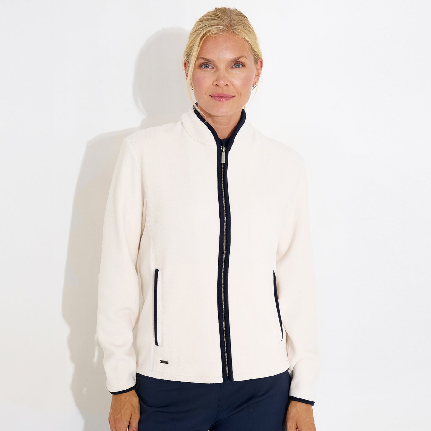Abacus Ladies Super-Soft Fleece Mid-Layer Jacket - Cosy Comfort for Cooler Days