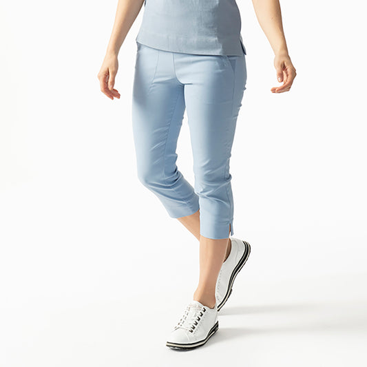 Daily Sports Ladies Blue Pull-On Golf Capris 
