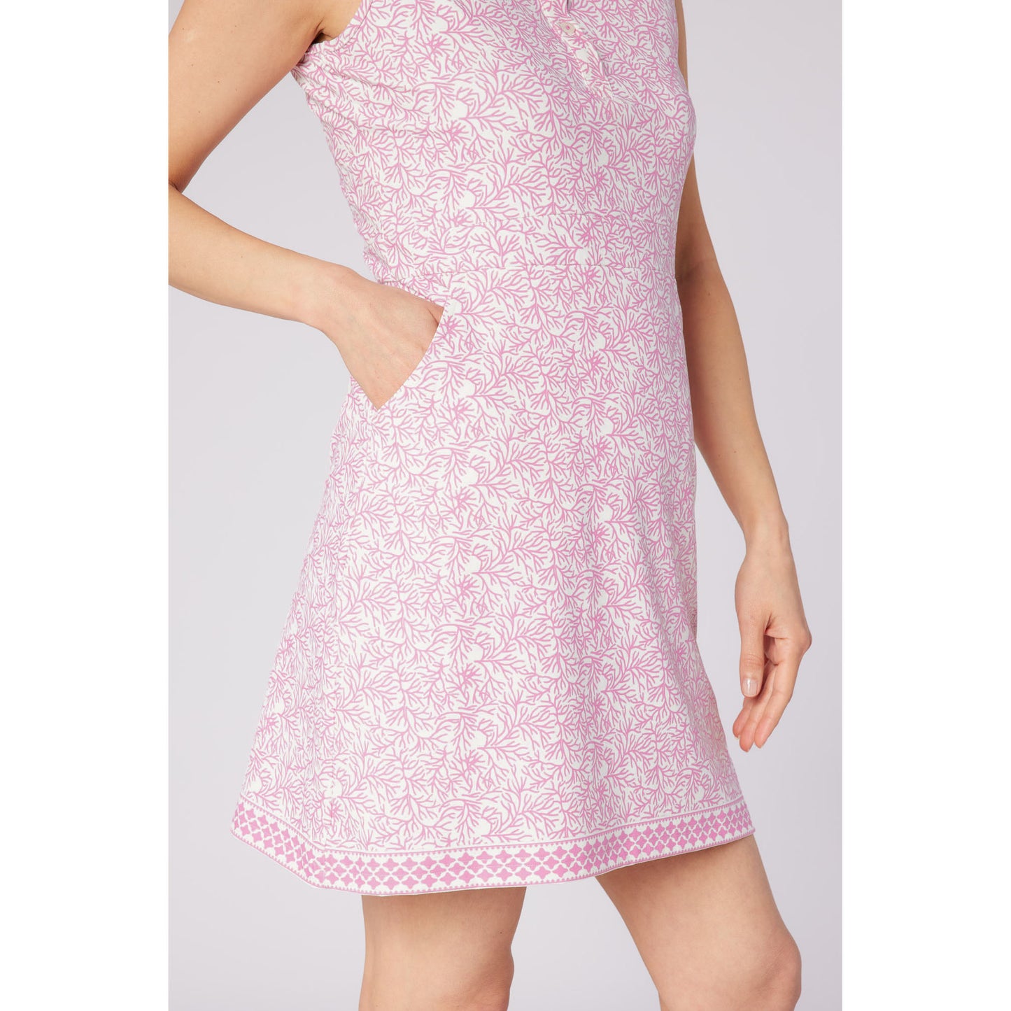 Swing Out Sister Ladies Sleeveless Gentle A-Line Golf Dress for Effortless Style from Fairway to Clubhouse