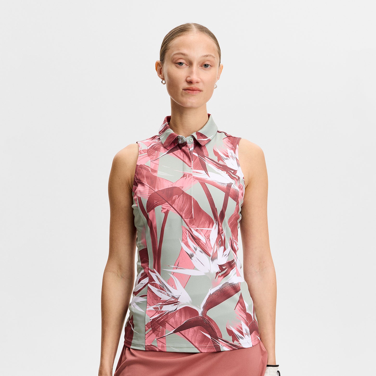 J.Lindeberg Ladies Printed Sleeveless Polo for Lightweight Performance with Standout Style