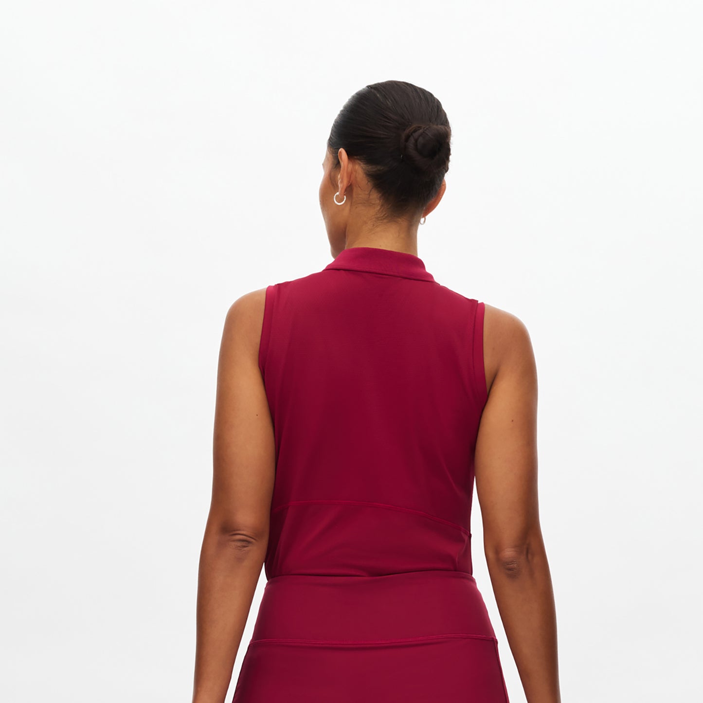 Rohnisch Ladies Sleeveless Polo - Chic, Breathable Style for Warm-Weather Rounds