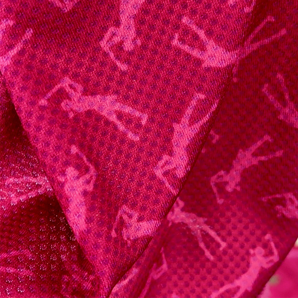 Surprizeshop Ladies Cool Towel or Scarf in Pink Lady Golfer Print