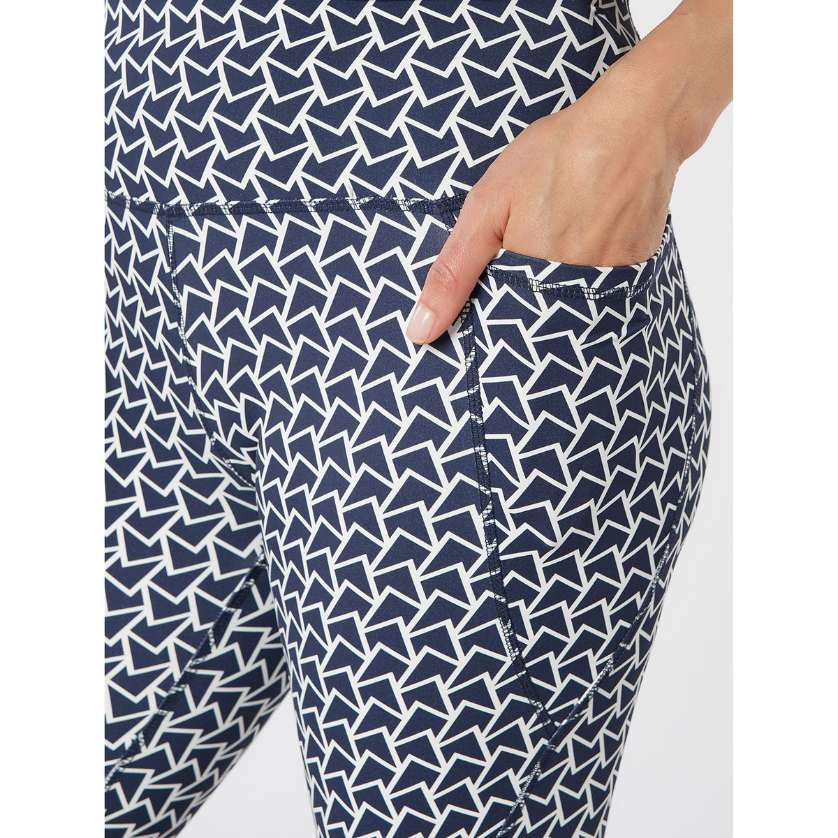 Swing Out Sister Soft-Stretch Leggings with Contour Seams in Navy