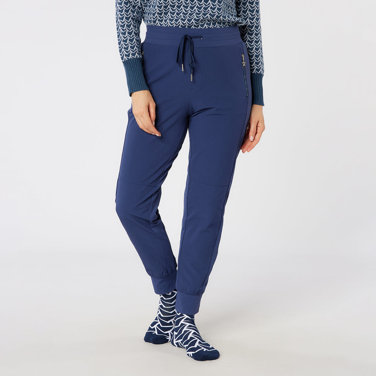 Swing Out Sister Ladies Wind & Water Resistant Pull-On Stretch Jogger in Navy Blazer