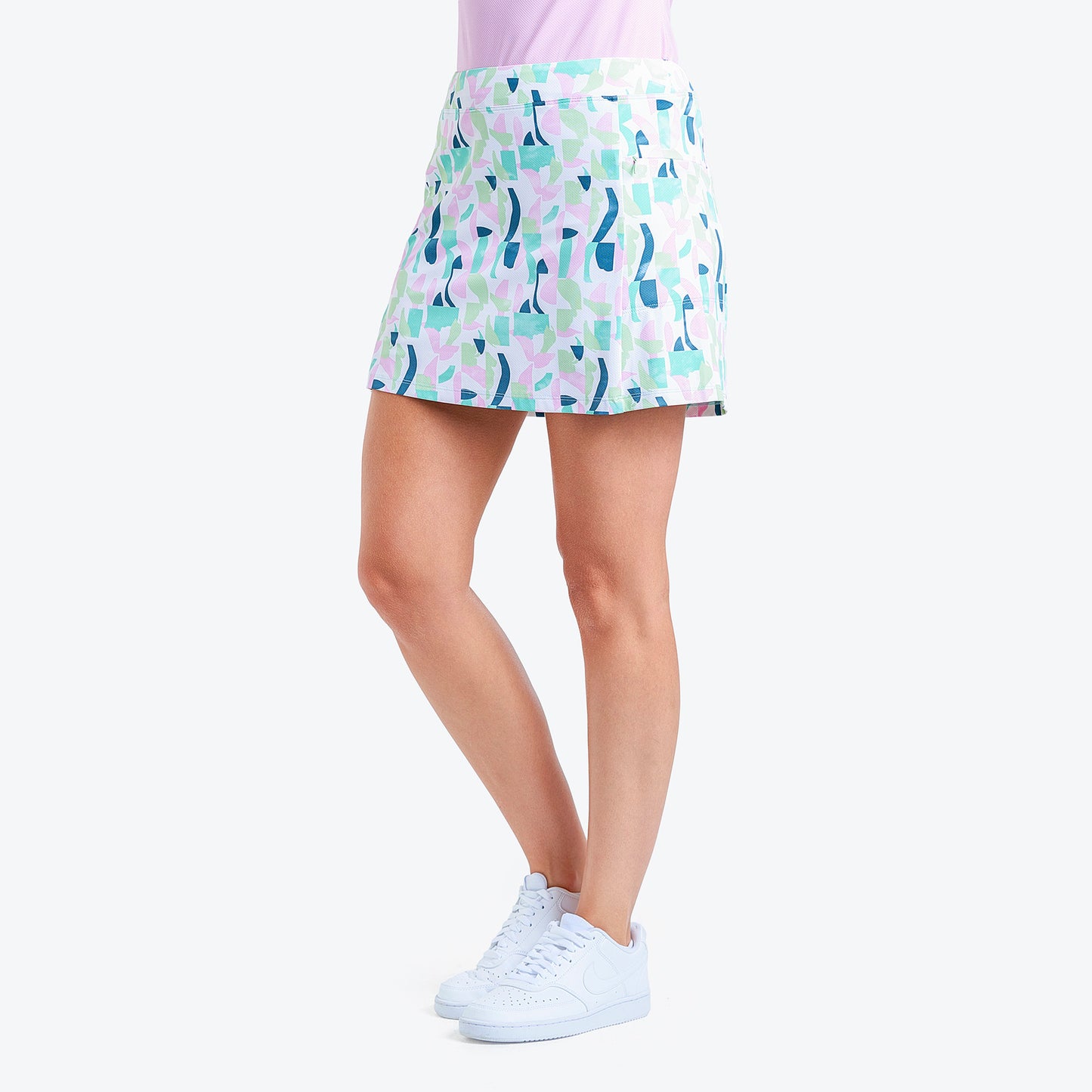 Nivo Ladies Livcool Pull-On Skort in Abstract Retro Print