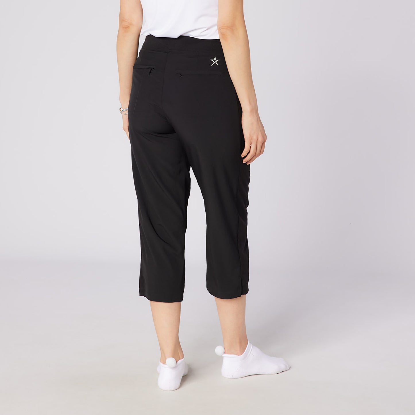 Swing Out Sister Ladies Black Pull-On Capris - Stretch Woven Comfort for Effortless Movement