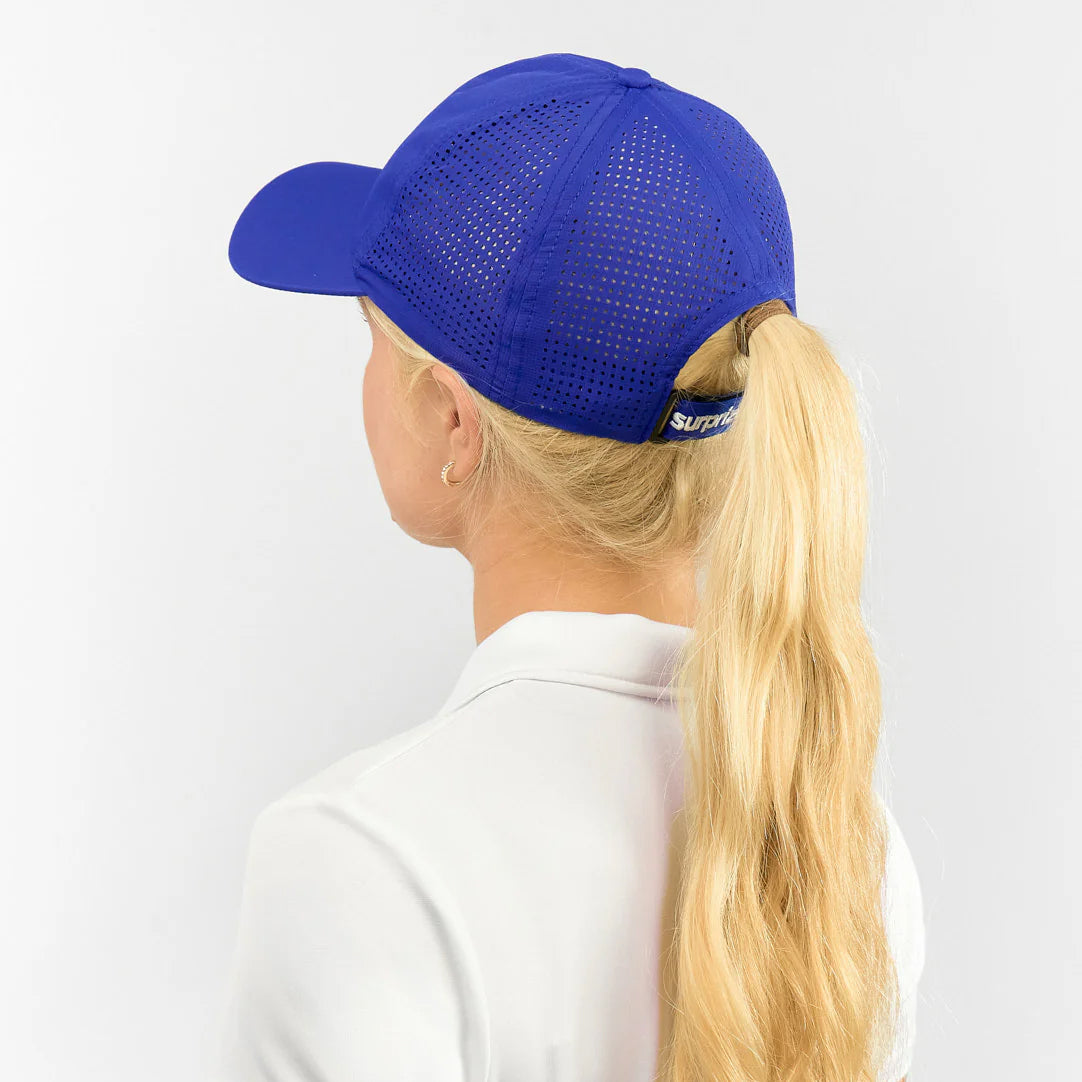 Surprizeshop Ladies Vented Golf Cap with Magnetic Ball Marker