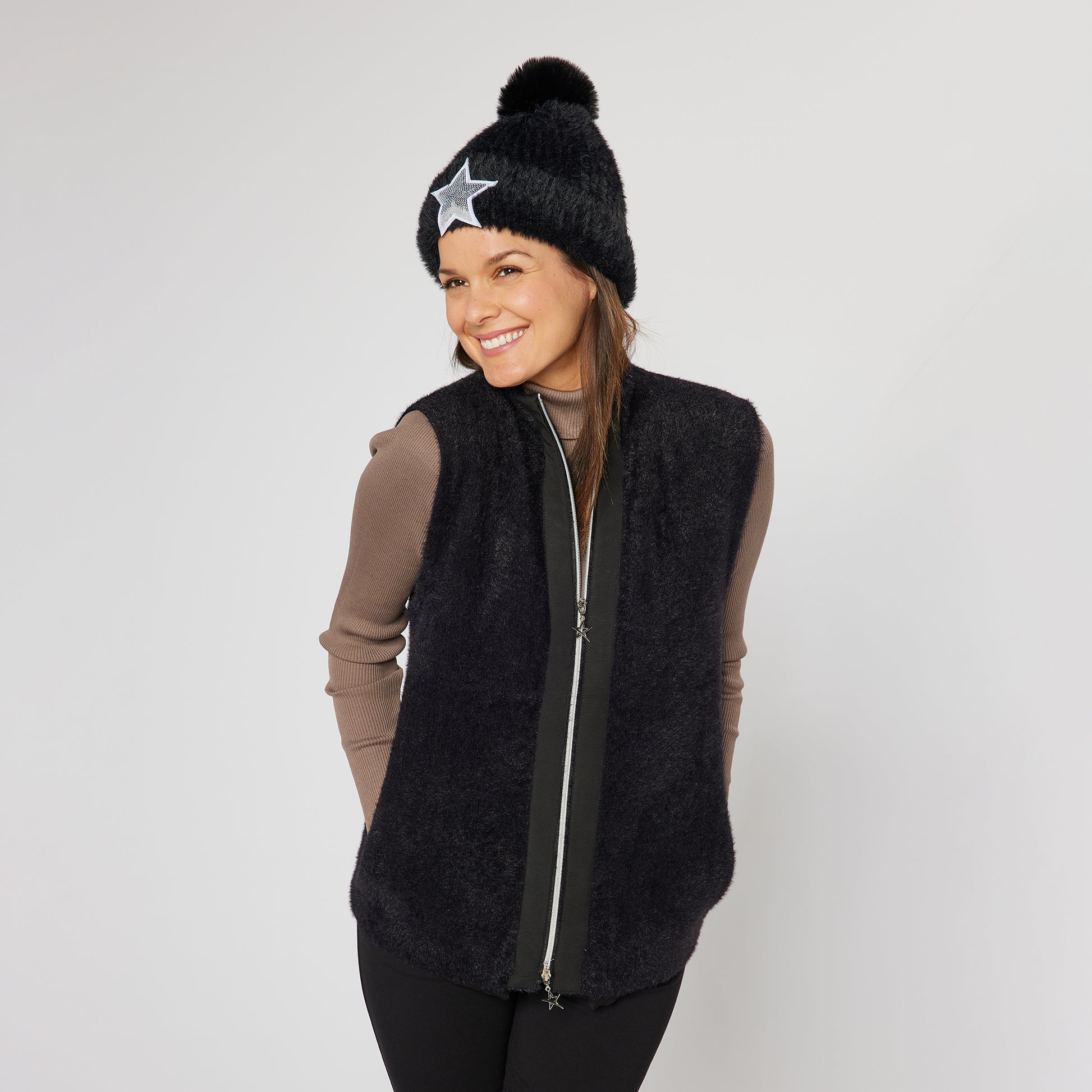 Swing Out Sister Ladies Soft-Stretch Faux Fur Gilet in Black