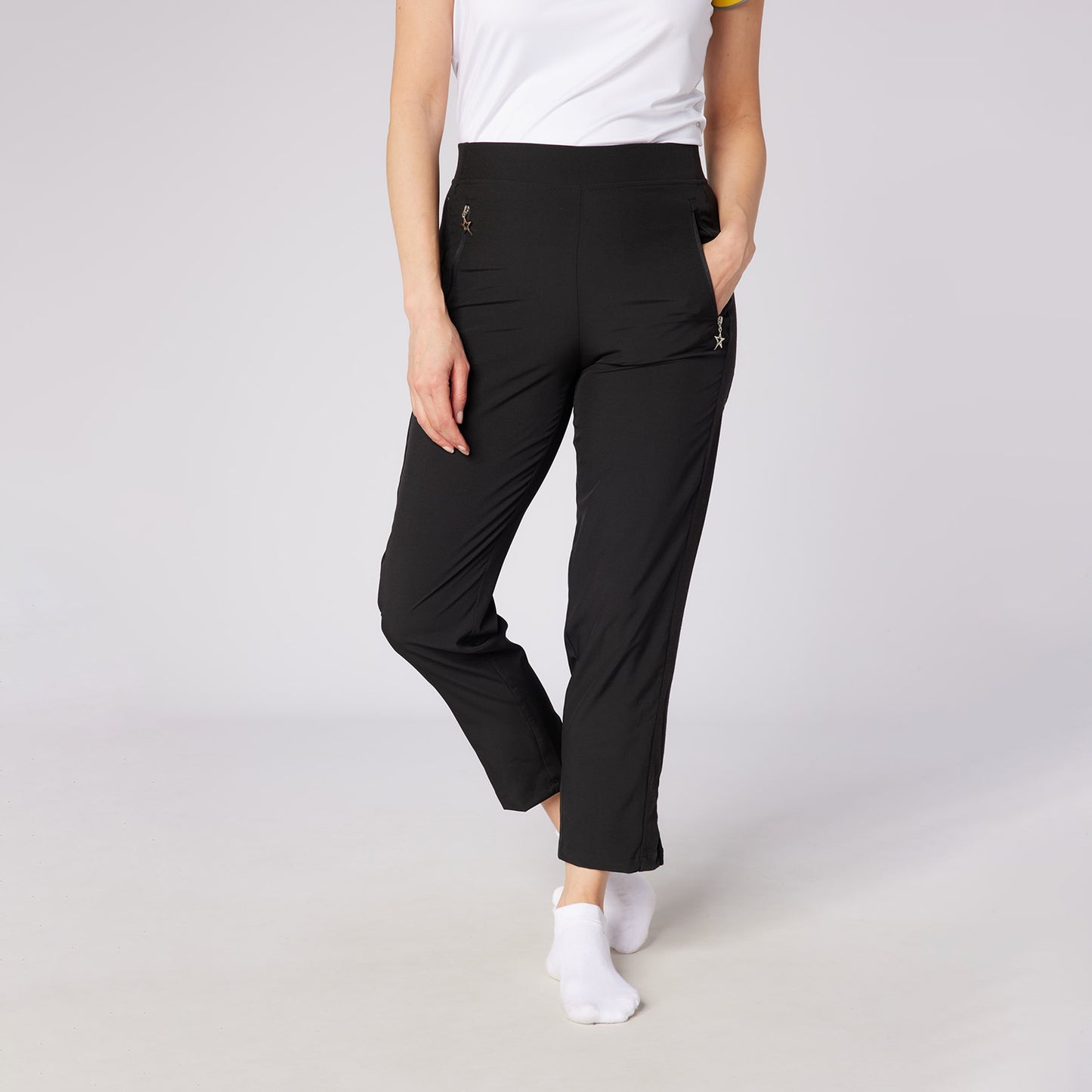 Swing Out Sister Ladies Lightweight 7/8 Pull-On Trousers – Stretchy Comfort and Effortless Style for Any Occasion in Black