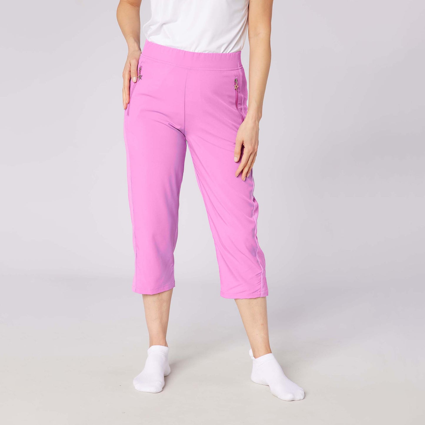 Swing Out Sister Ladies Rita Lightweight Pull-On Capris in Super Pink