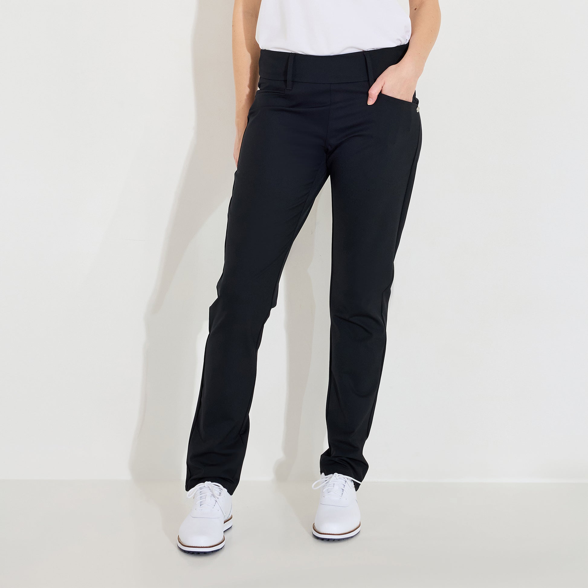 Abacus Ladies Pull-On Midwaist Trousers in Black - Effortless Style & Performance