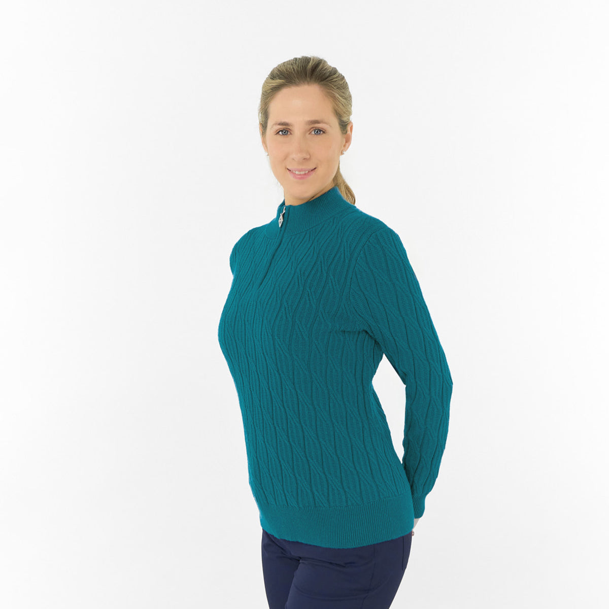 Pure Ladies Cable Knit Lined Golf Sweater - Timeless Warmth for Confident Play