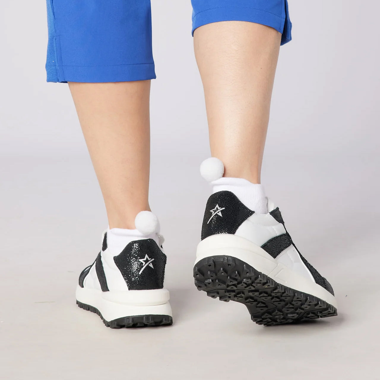 Swing Out Sister Ladies Spikeless Colour Block Golf Shoes