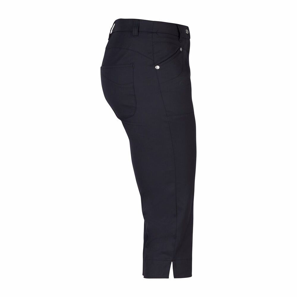 Daily Sports Ladies Capri in Black