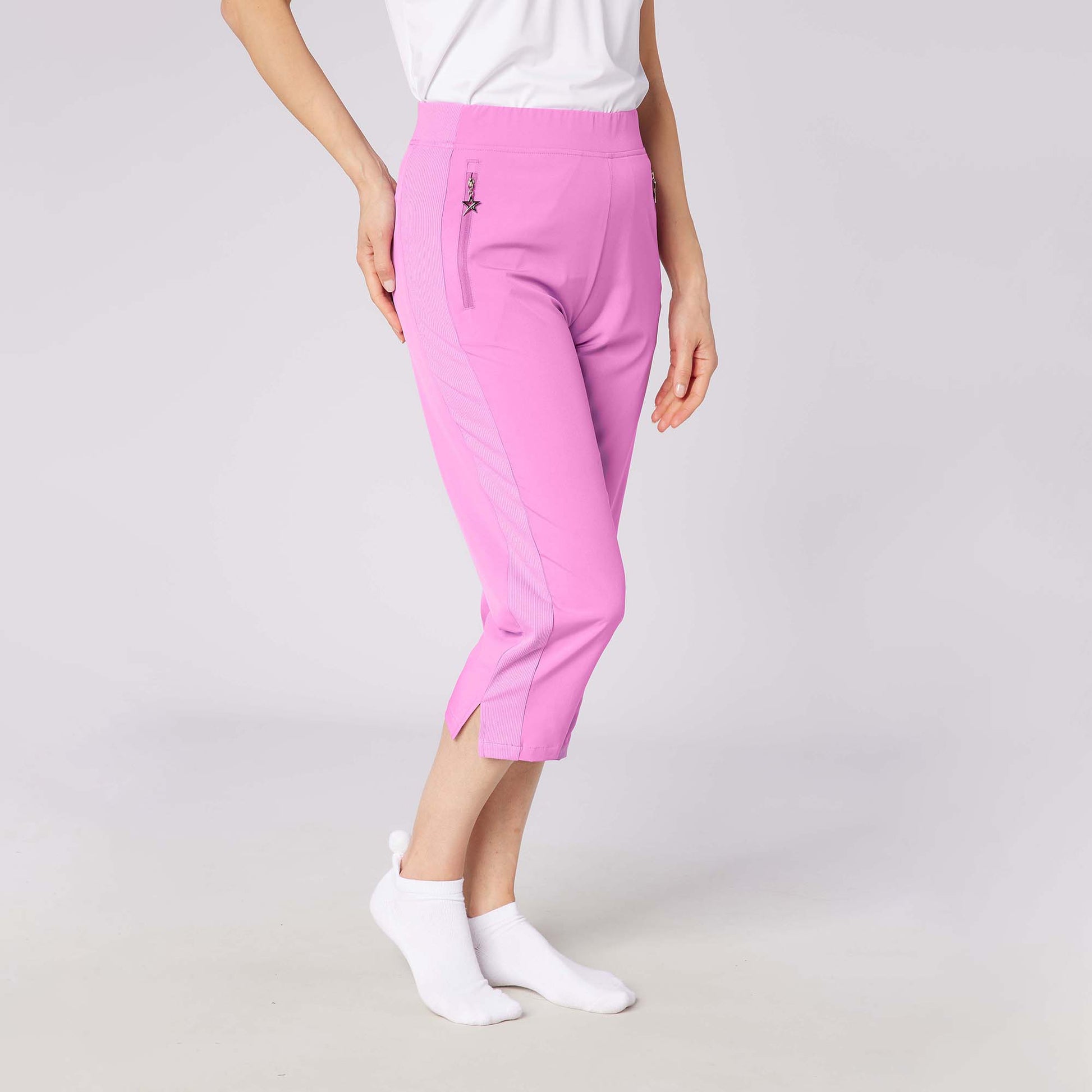 Swing Out Sister Ladies Rita Lightweight Pull-On Capris in Super Pink