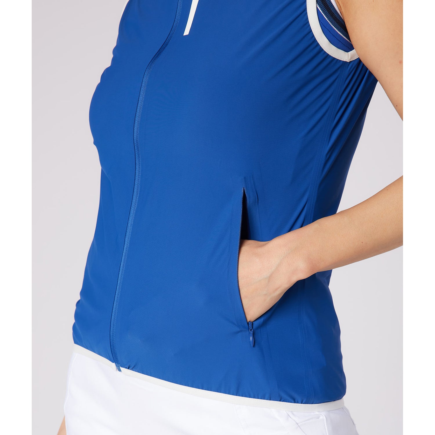 Swing Out Sister Ladies Gilet With Hood & Neat Trim - The Perfect Lightweight Layer For Spring