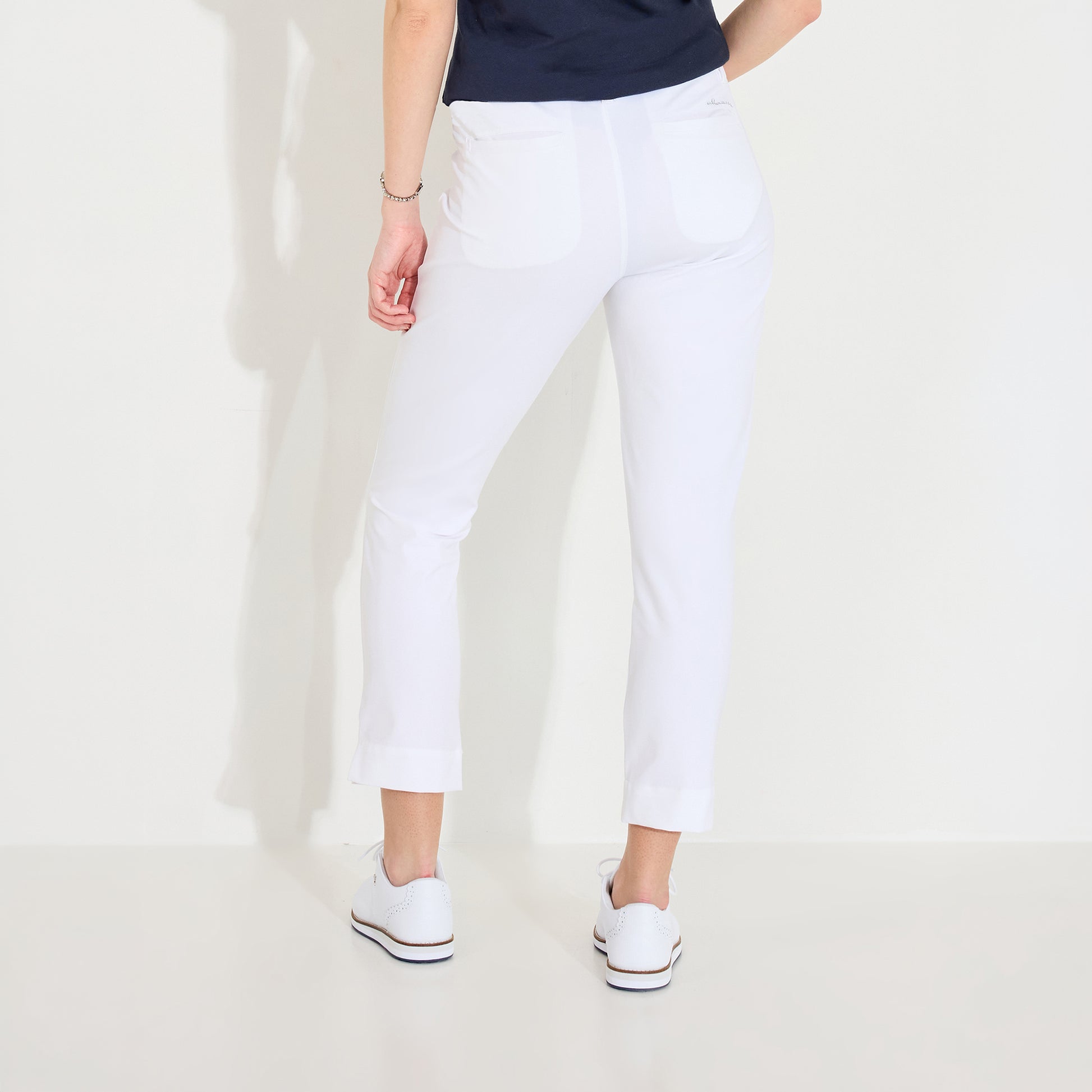 Abacus Ladies 7/8 Trousers - Effortless Style & Performance