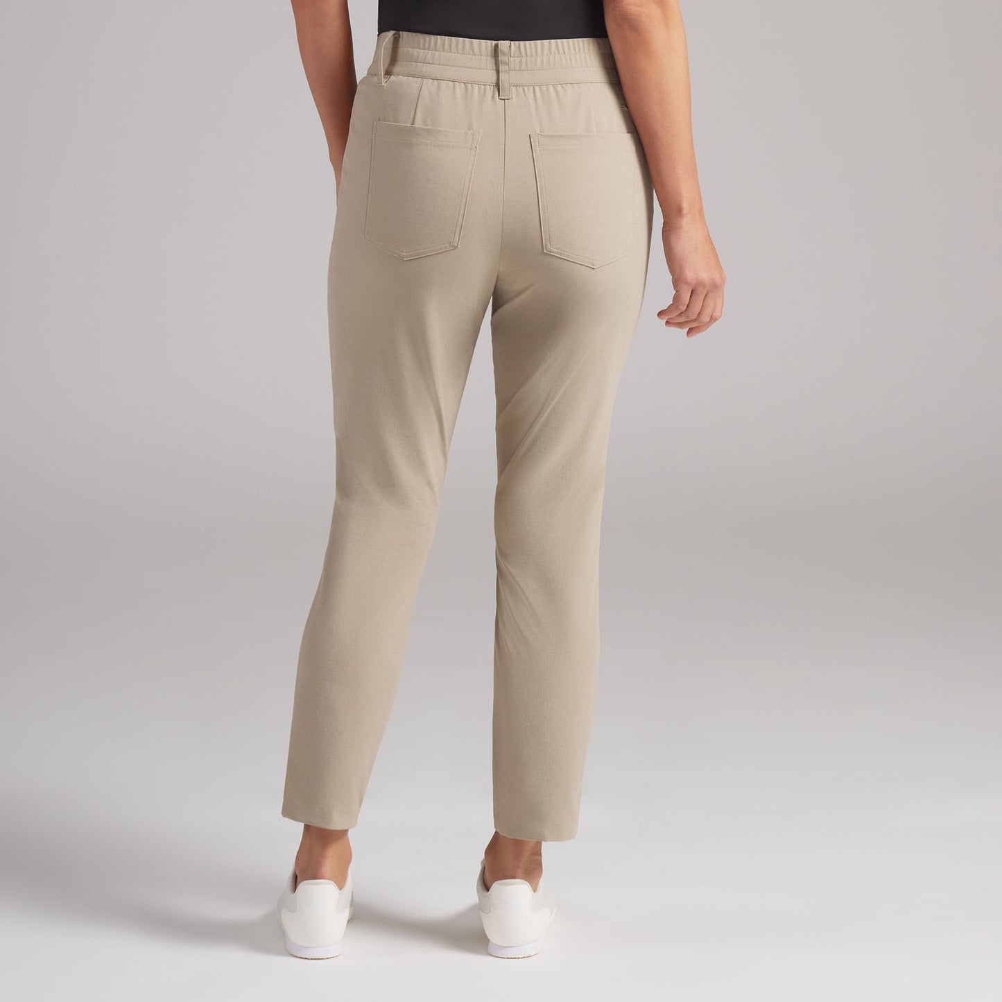 Puma Golf Ladies 7/8 Trousers With A Contemporary Slim Fit