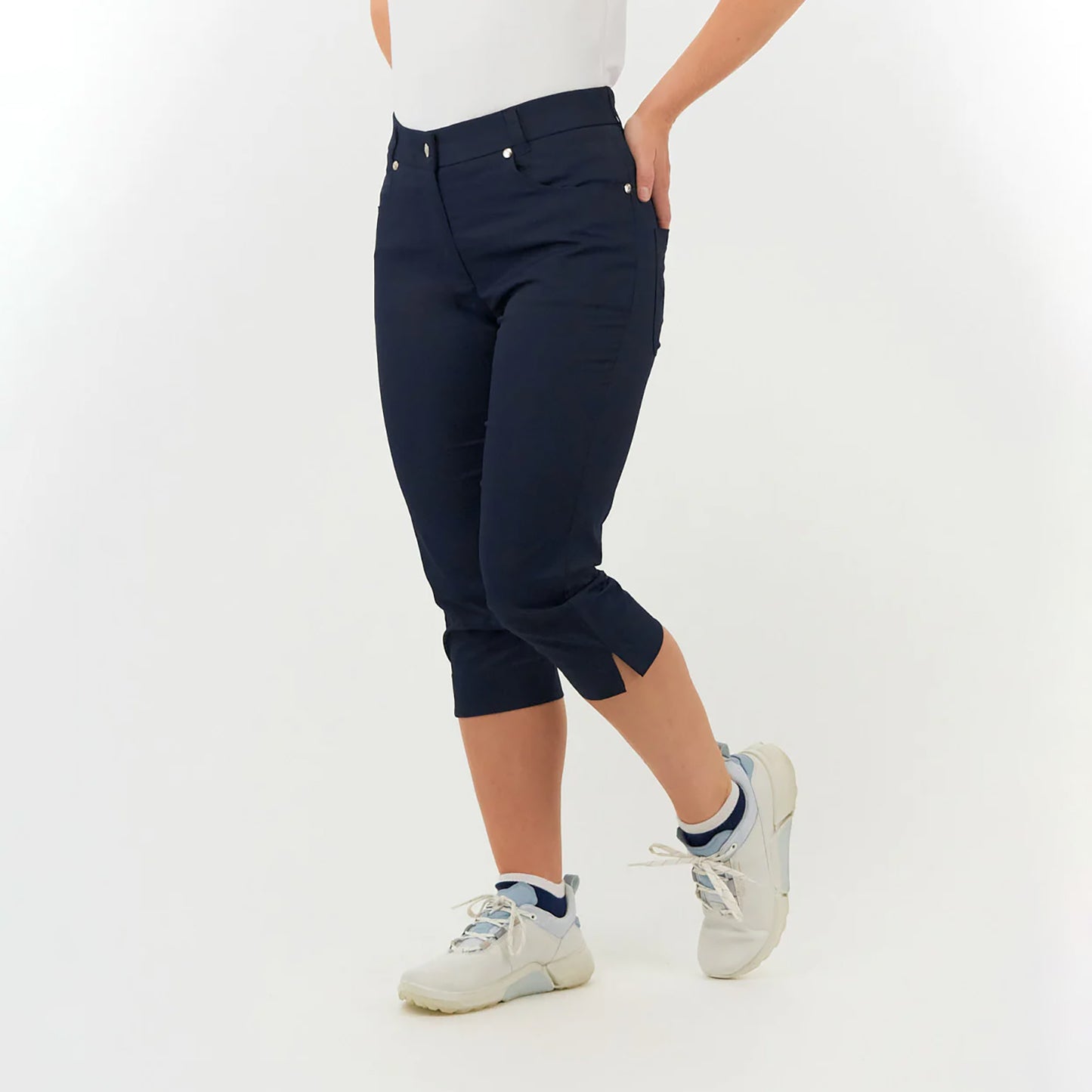 Pure Golf Ladies Stretch Capri in Navy