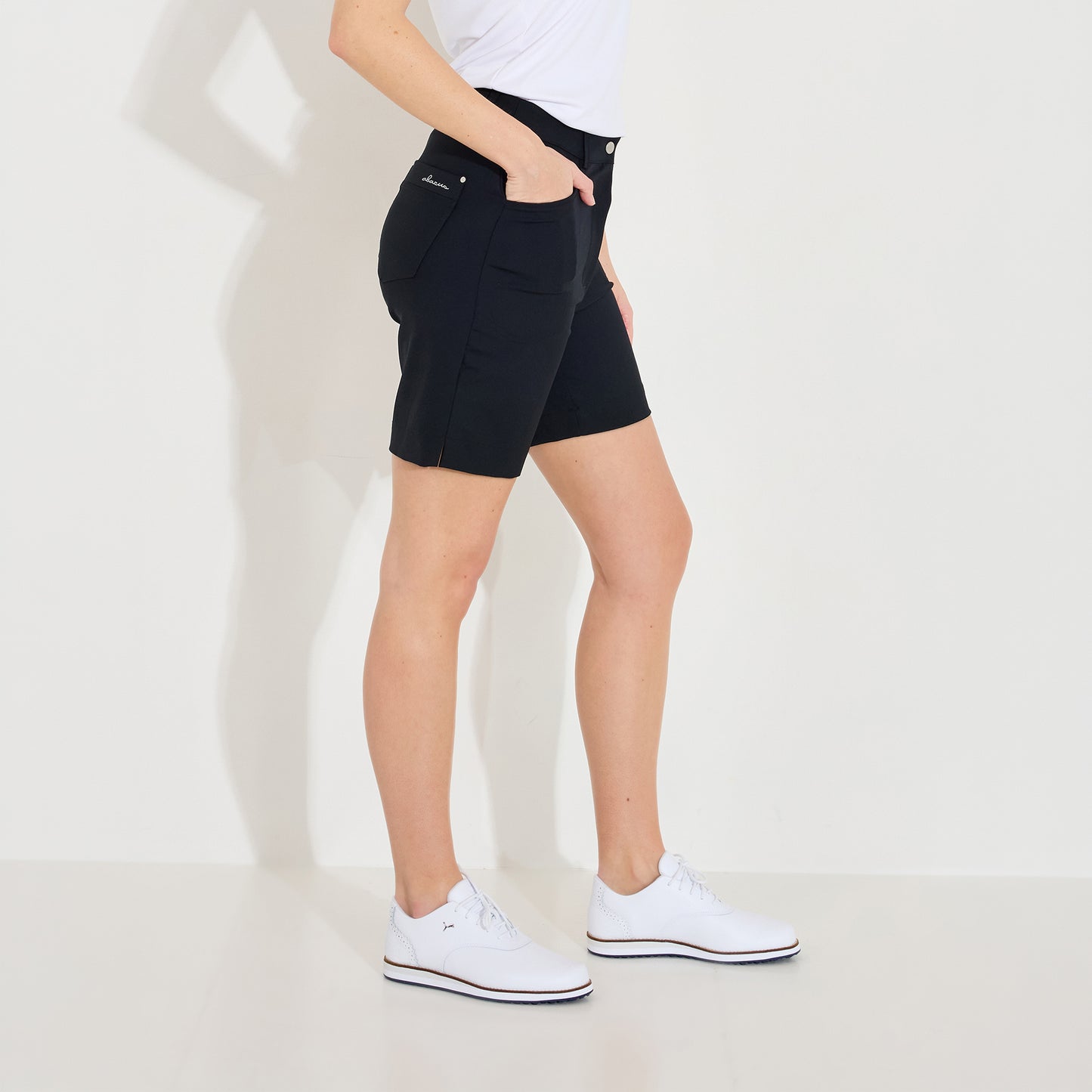 Abacus Ladies Course Ready Shorts in Black
