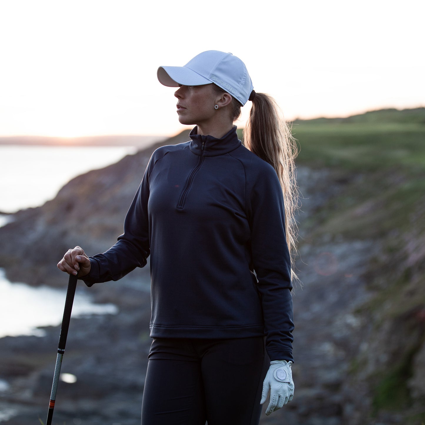 Galvin Green Ladies INSULA Zip-Neck Top in Navy