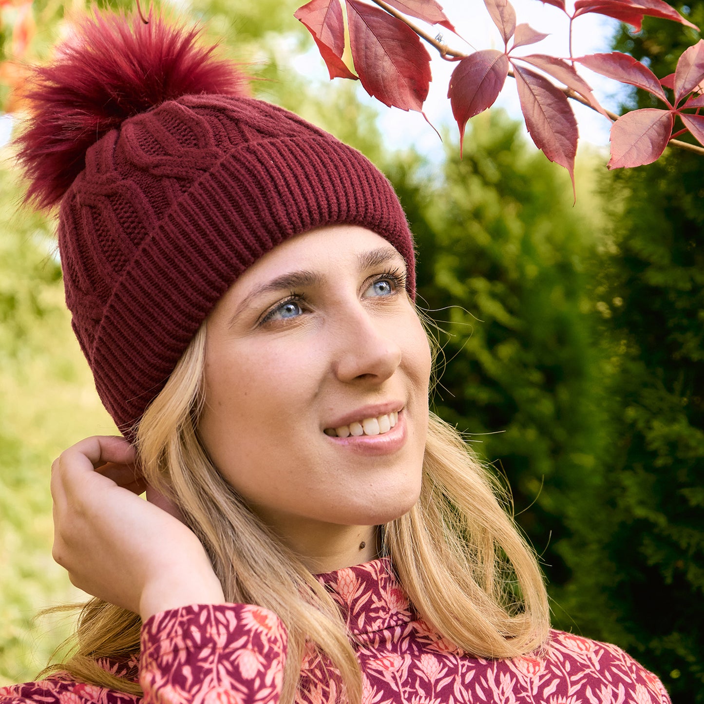 Pure Golf Ladies Lined Waterproof Bobble Hat with Cable Knit Design