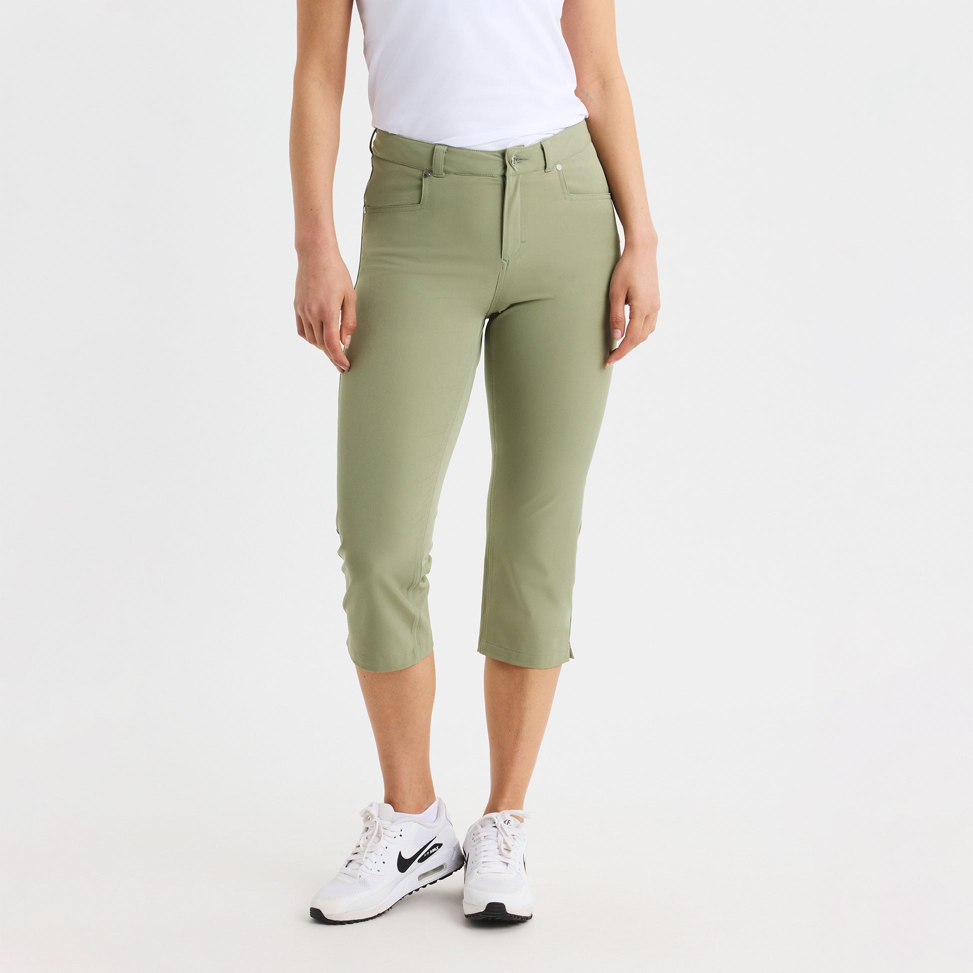 Rohnisch Ladies Lightweight Golf Capris in Sage Green