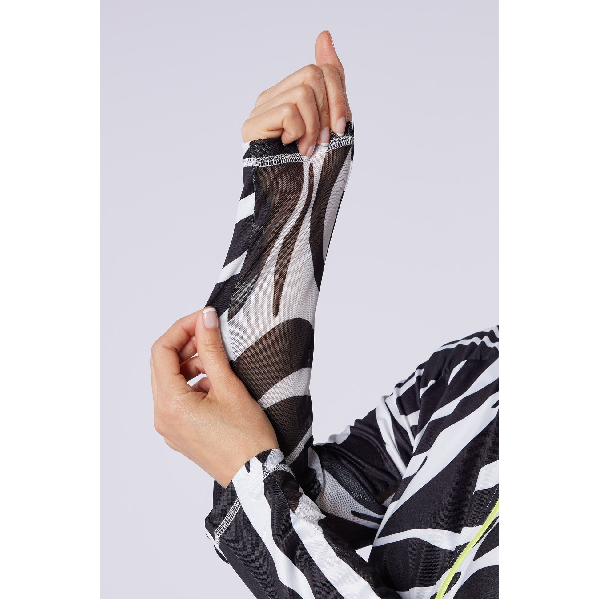 Swing Out Sister Ladies Elaine 1/4 Zip in Lynx Lime