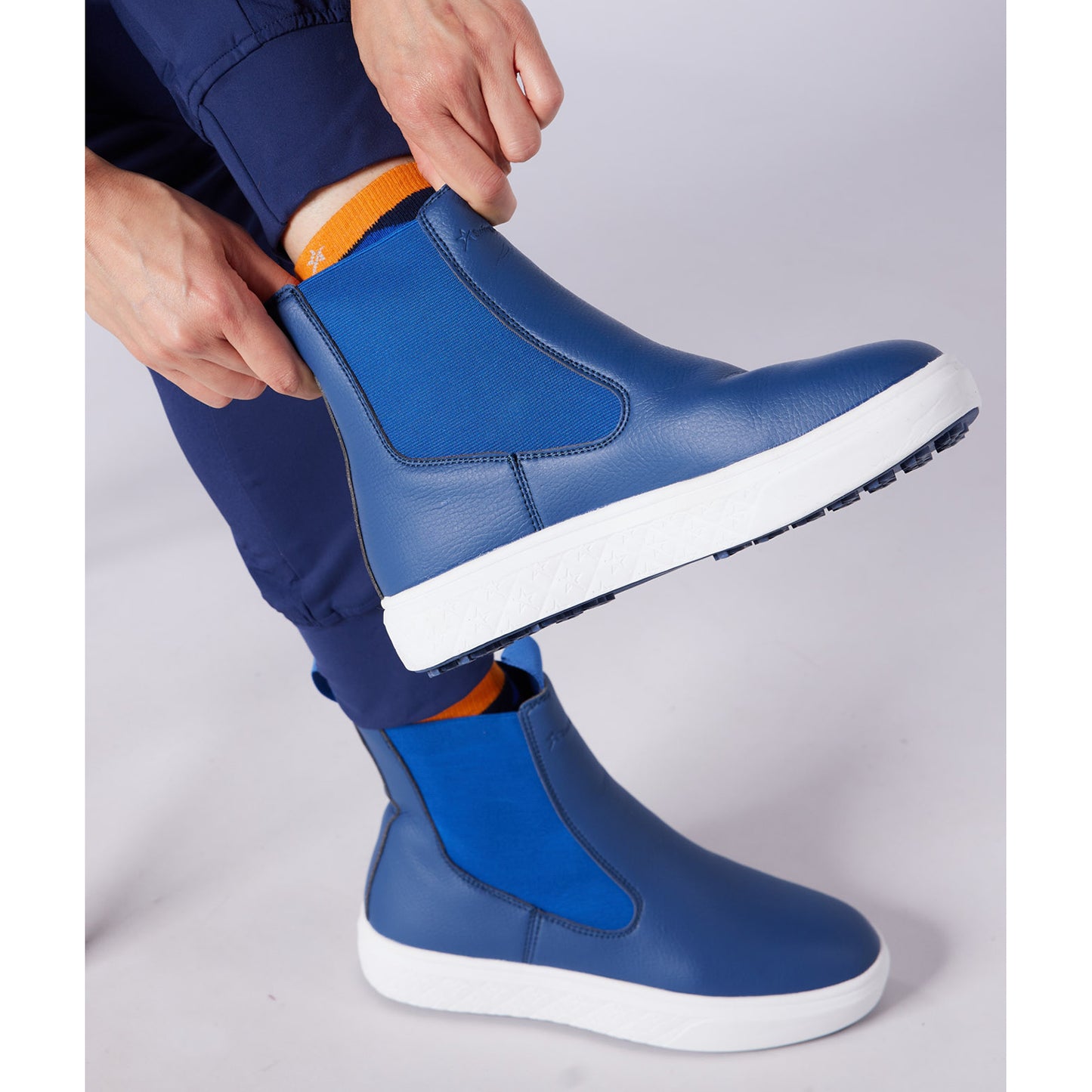 Swing Out Sister Ladies Pull-On Waterproof Chelsea Winter Boot