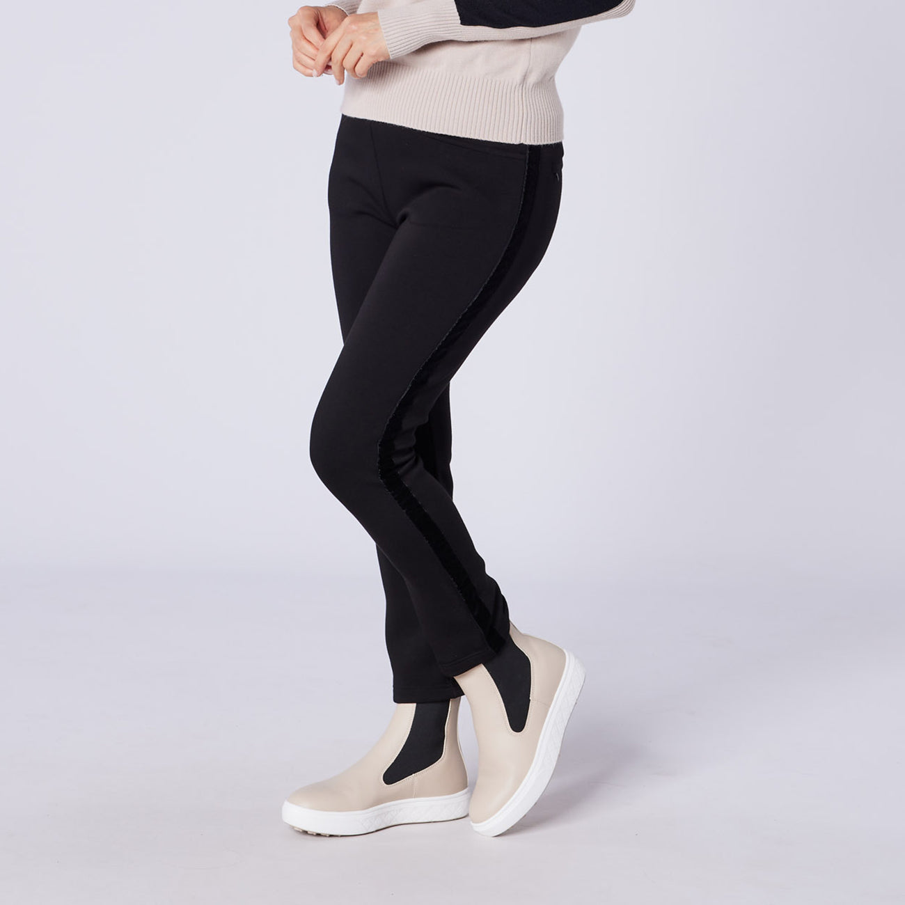 Swing Out Sister Ladies Thermal Pull-On Fleece Backed Trousers with Side Stripe in Black