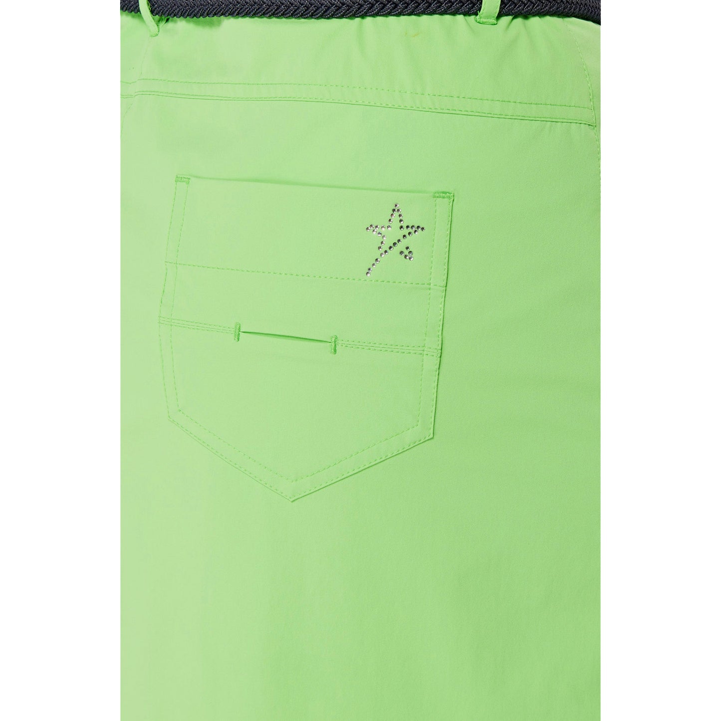 Swing Out Sister Women's Dri-fit Golf Skort in Emerald