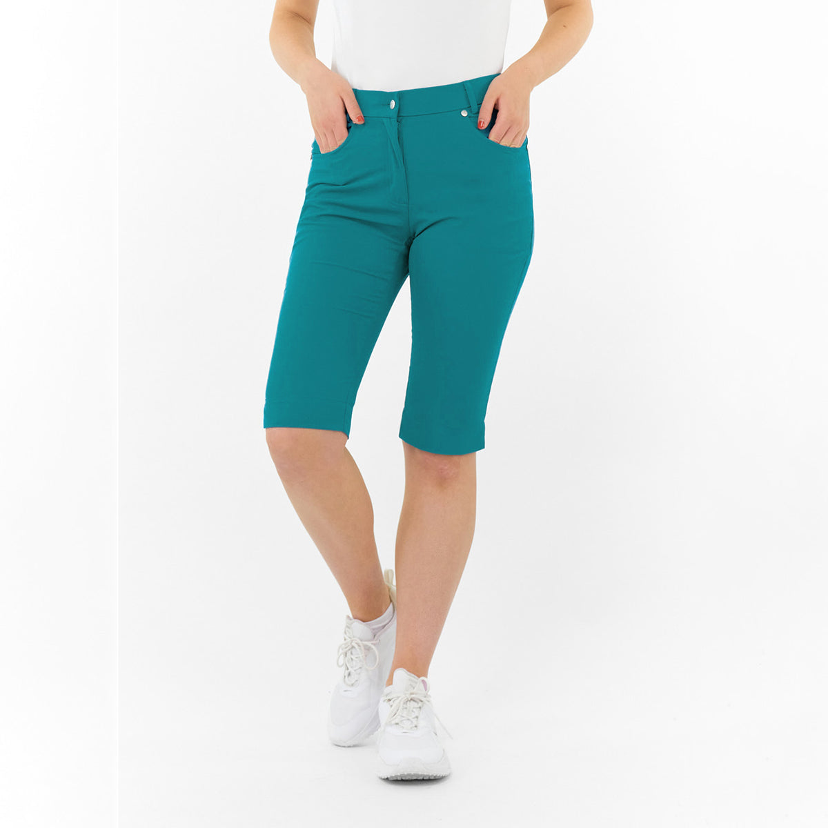 Pure Golf Ladies Stretch Bermuda Shorts – Lightweight Comfort Meets Active Style