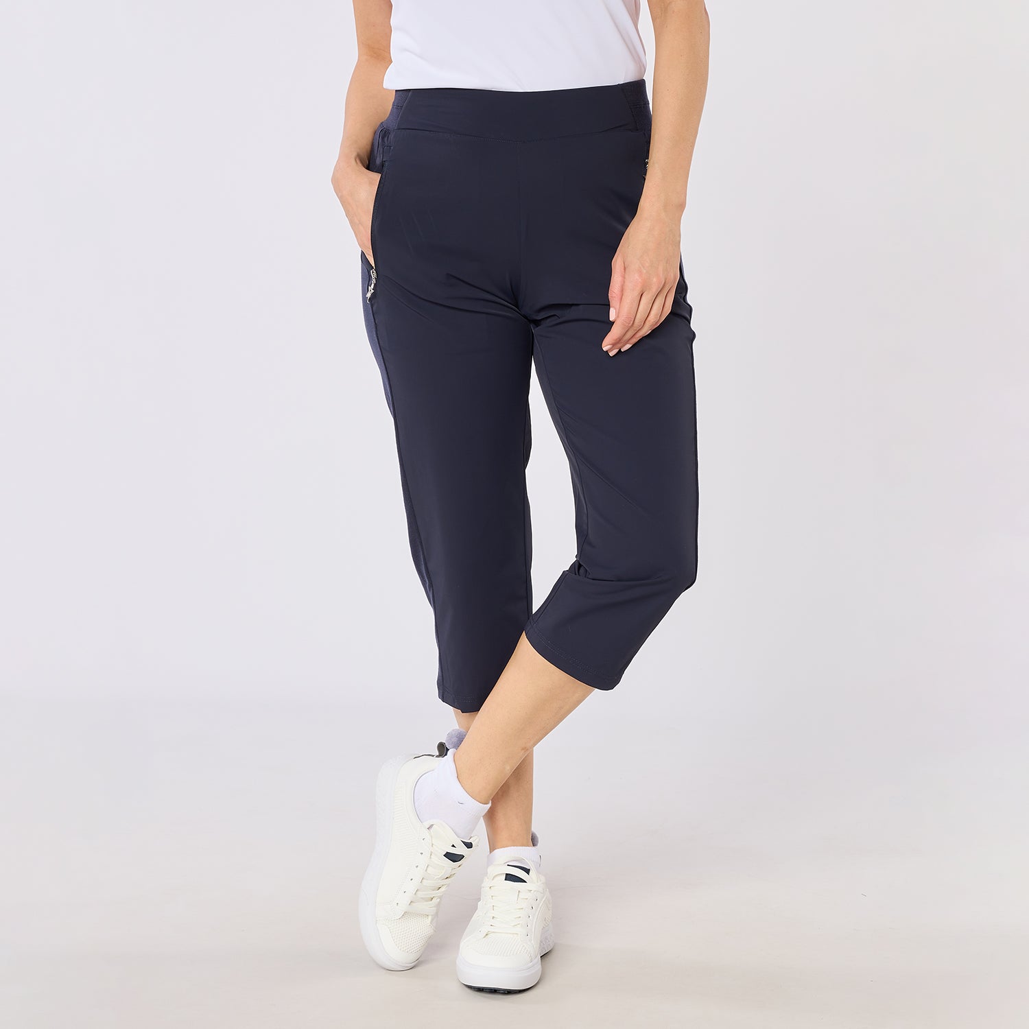 Swing Out Sister Ladies Rita Lightweight Pull-On Capris in Navy