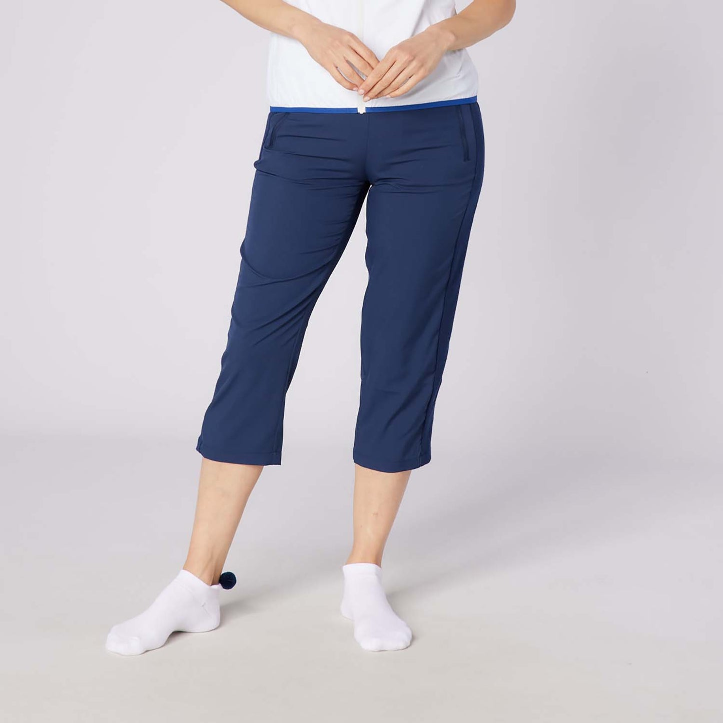 Swing Out Sister Ladies Rita Lightweight Pull-On Capris in Navy