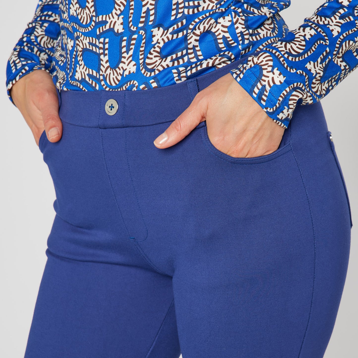 Swing Out Sister Ladies Pull-On Trousers with Ankle Zip