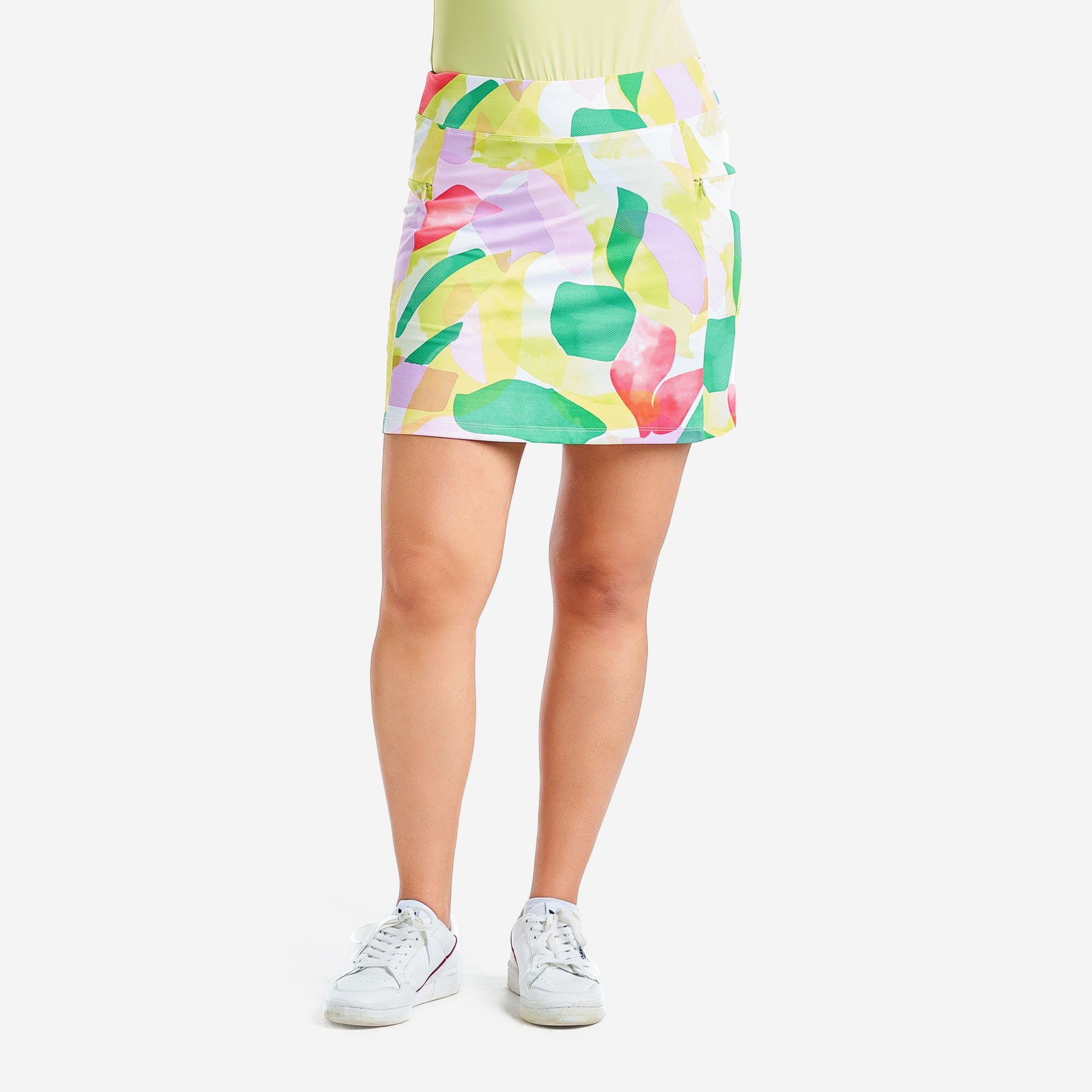 Nivo Ladies Livcool Pull-On Skort in Abstract Print