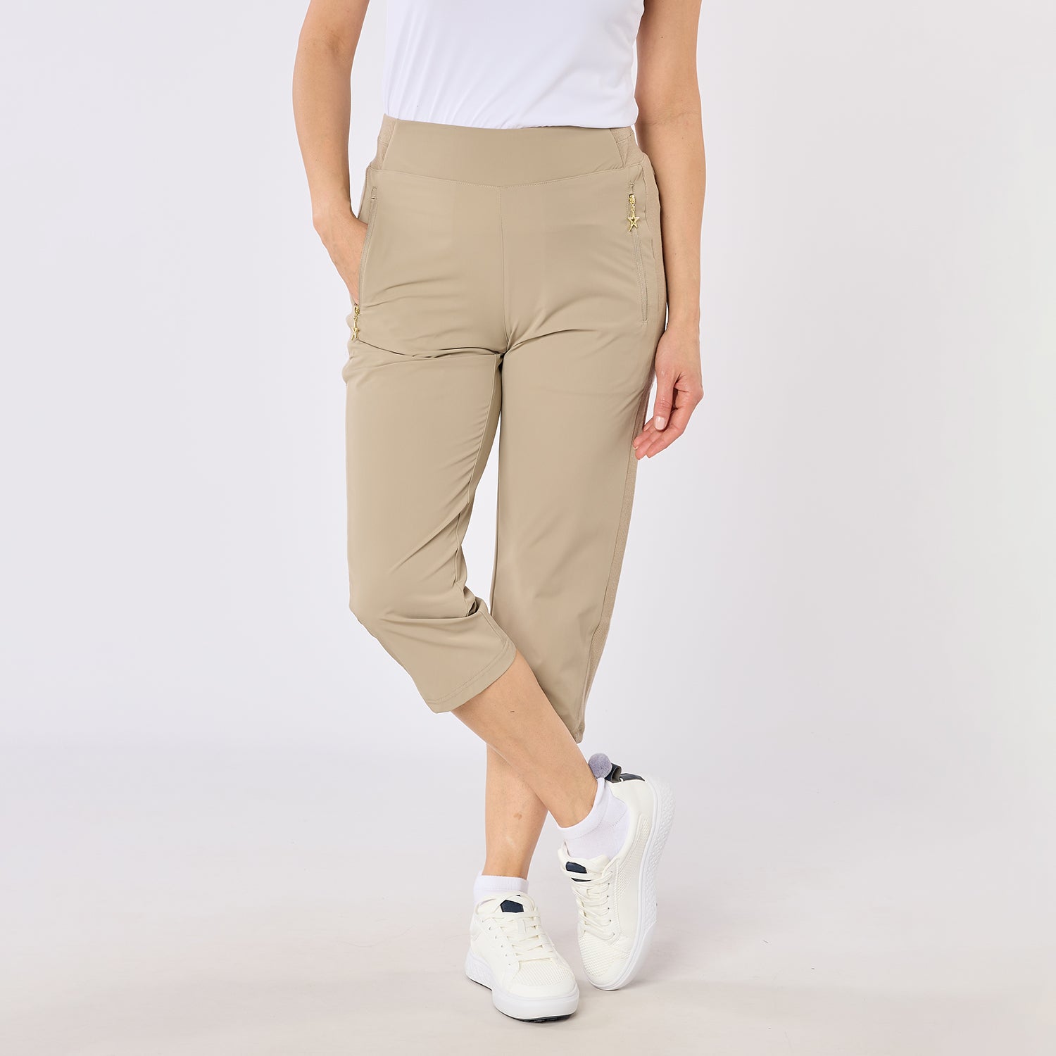 Swing Out Sister Ladies Rita Lightweight Pull-On Capris in Elephant