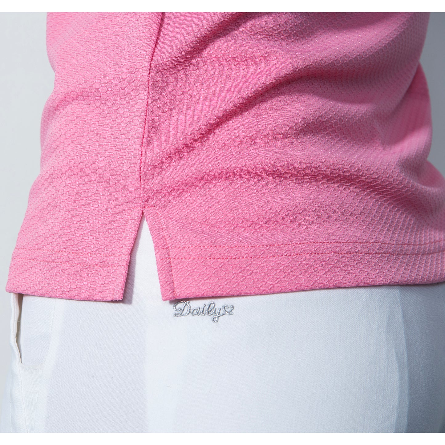 Daily Sports Honeycomb Structured Sleeveless Polo Shirt in Pink Sky